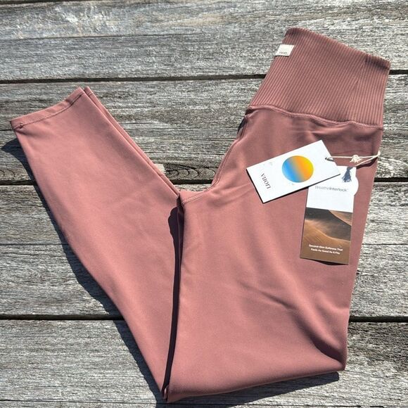 VUORI Rib Studio Legging Women's Performance Marsala‎ Pink size small NWT - Picture 1 of 7